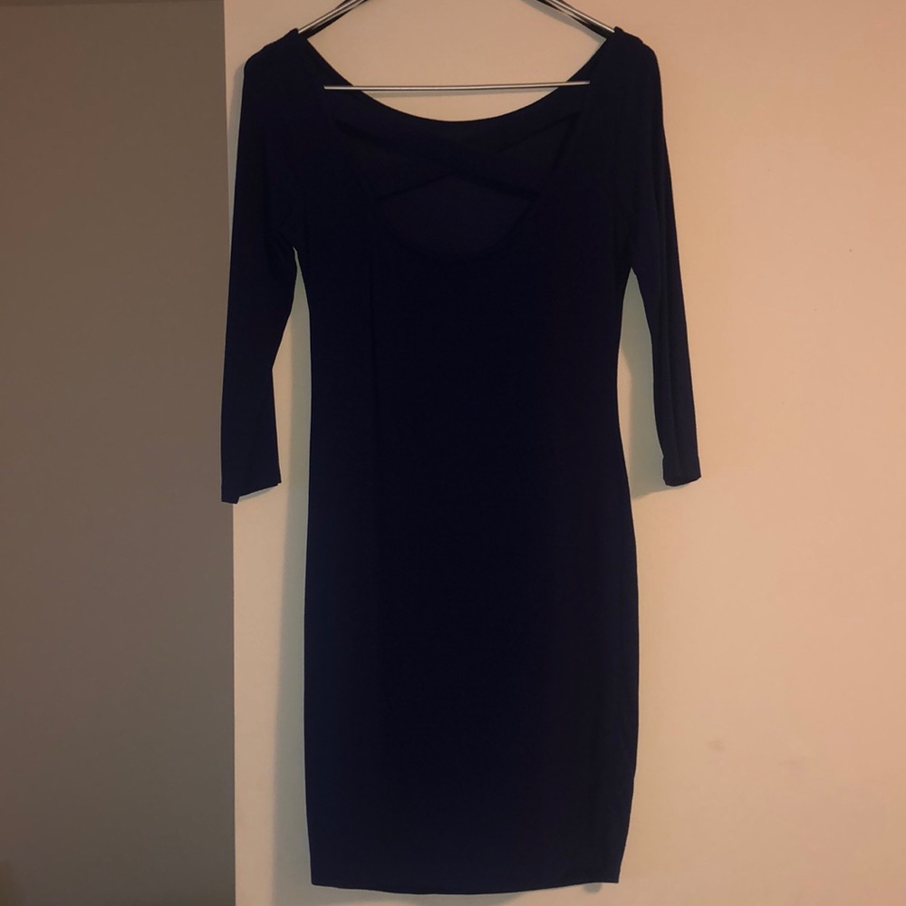 Dress - Picture 3 of 5